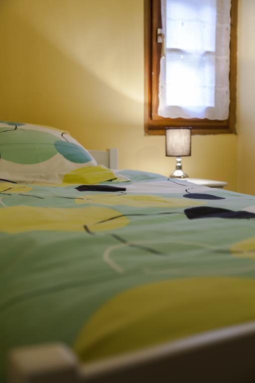 Gite Les Cigogneaux Turckheim Zimmer foto